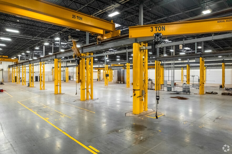 More Photos Of 8620 TX-191, Odessa Warehouse For Sale