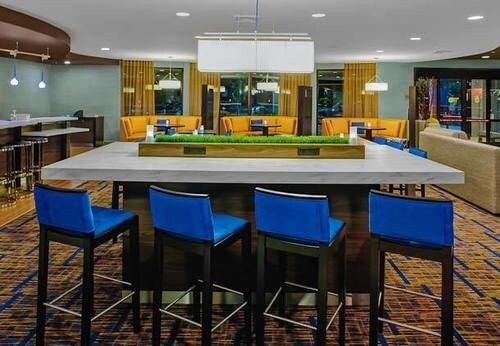 More Photos Of 580 Millennium Blvd, Brunswick Hotel For Sale