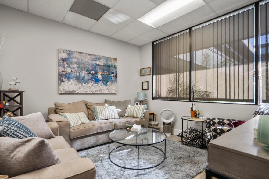 More Photos Of 23832 Rockfield Blvd, Lake Forest Medical For Sale