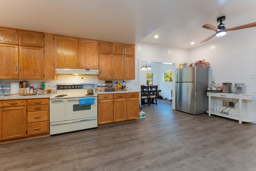 More Photos Of 13240 US-101, Hopland Land For Sale