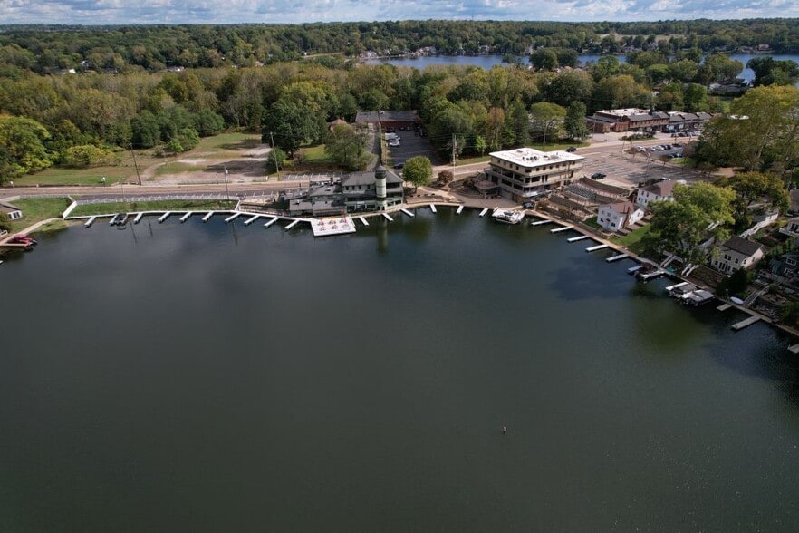 More Photos Of , Akron General Retail For Sale