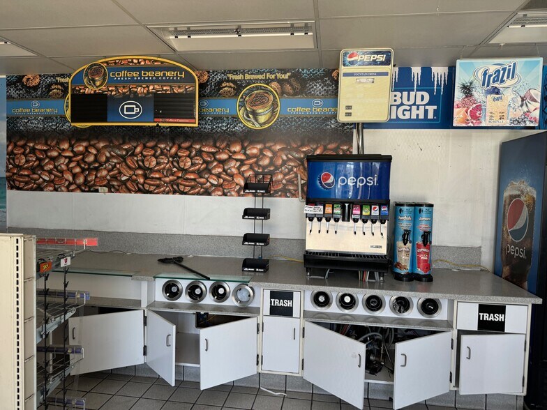 More Photos Of 357 E Tulare St, Dinuba Convenience Store For Sale