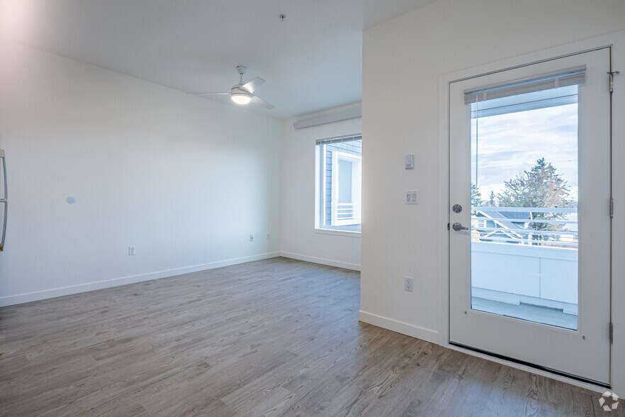 More Photos Of 330 NE Dekum St, Portland Apartments For Sale