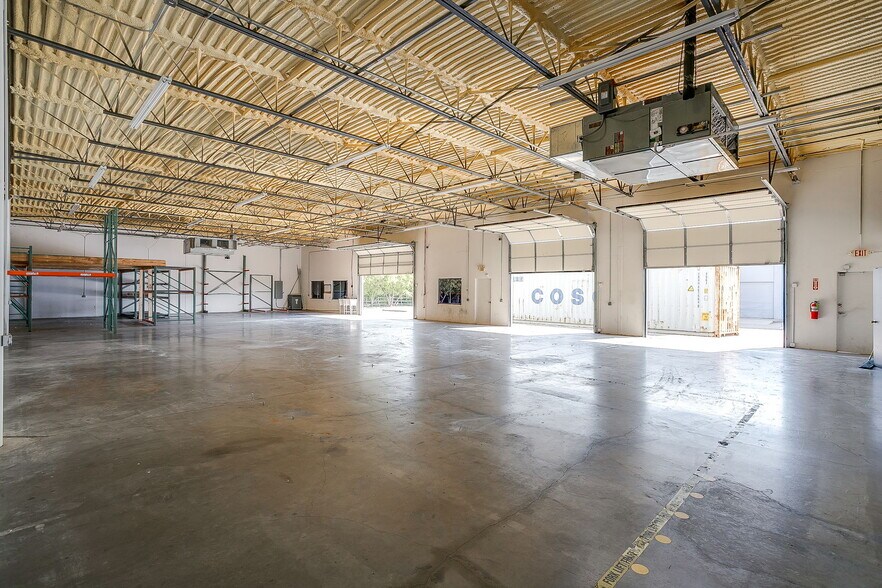 More Photos Of 6715 Corporation Pky, Fort Worth Unknown For Lease