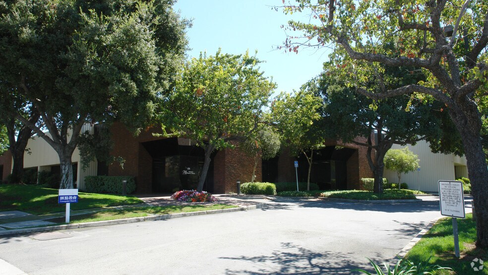 More Photos Of 650-700 E Calaveras Blvd, Milpitas Light Distribution For Lease