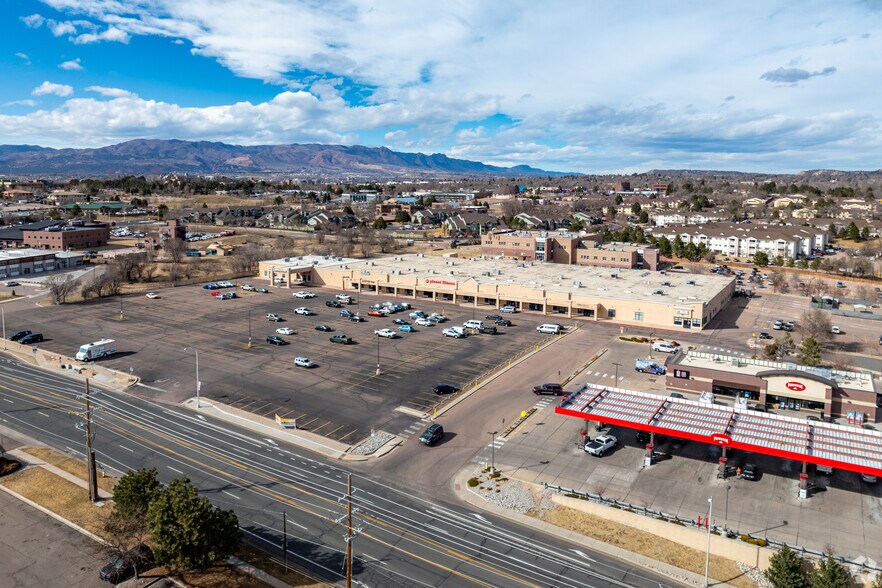 More Photos Of 2508-2520 Airport Rd, Colorado Springs General Retail For Sale