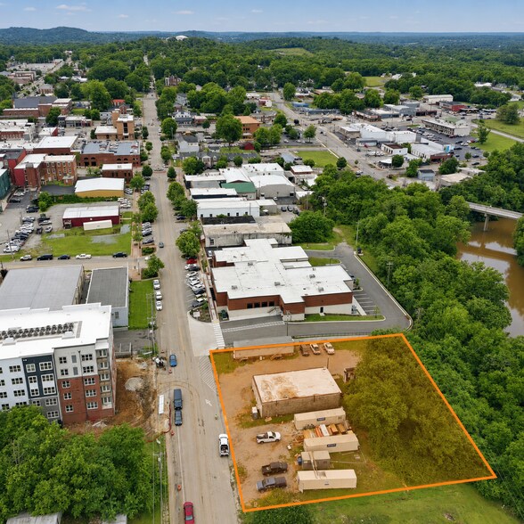 More Photos Of 209 E 6th Street, Columbia Land For Sale