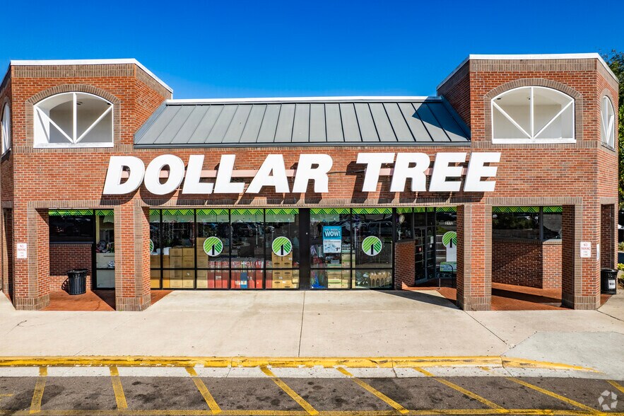 More Photos Of 2604-2682 E Fowler Ave, Tampa Unknown For Lease