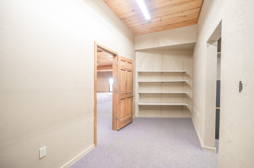More Photos Of 17602 Highway 145, Dolores Warehouse For Sale