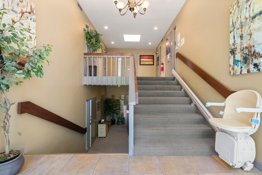 More Photos Of 1410 Russell Rd, Paoli Medical For Lease