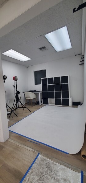 More Photos Of 2100 NW 93rd Ave, Miami Warehouse For Sale