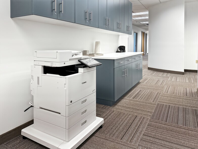 More Photos Of 5125 County Road 101, Minnetonka Coworking Space