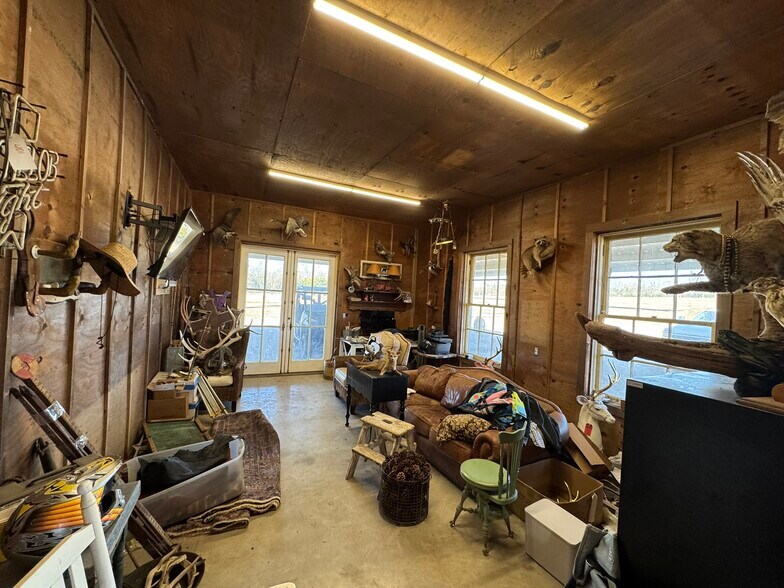 More Photos Of 6920 Co 202 rd, McKinney Industrial For Lease