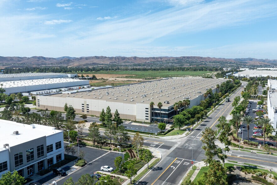 More Photos Of 6711 Bickmore Ave, Chino Distribution For Lease