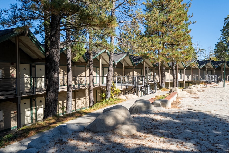 More Photos Of 26409 State Highway CA-189, Twin Peaks Specialty For Sale