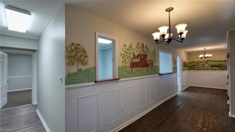 More Photos Of 126 N 9th St, Cambridge Office For Sale