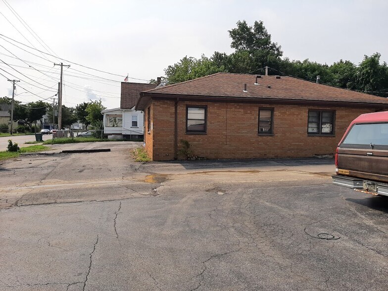 More Photos Of 249 Dewey Ave, Rochester Office Residential For Sale