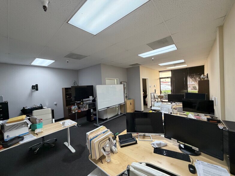 More Photos Of 717 Brea Canyon Rd, Walnut Warehouse For Lease