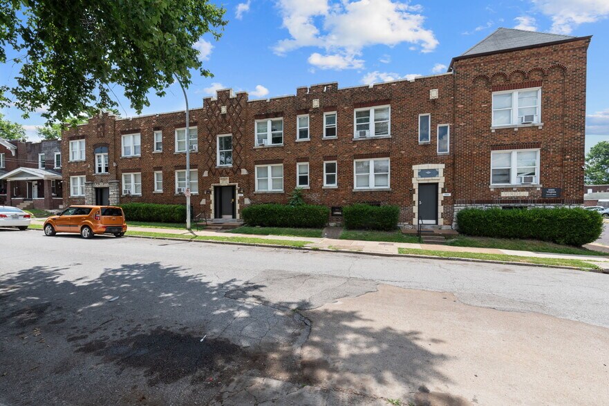More Photos Of 5000 Virginia Ave, Saint Louis Apartments For Sale