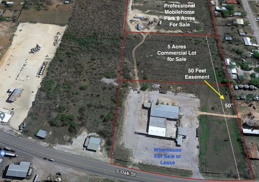 More Photos Of 1411 S Pecan, Pearsall Trailer Camper Park For Sale