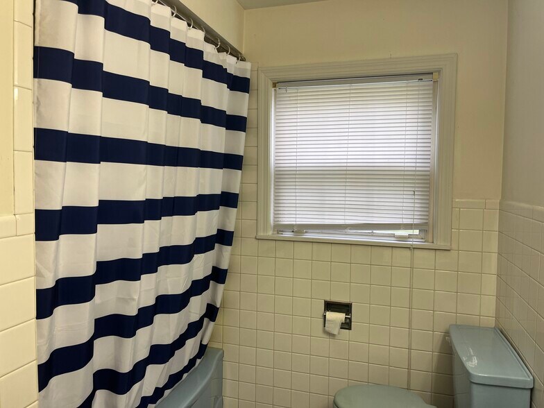 More Photos Of 6942 State Route 44, Ravenna Medical For Sale