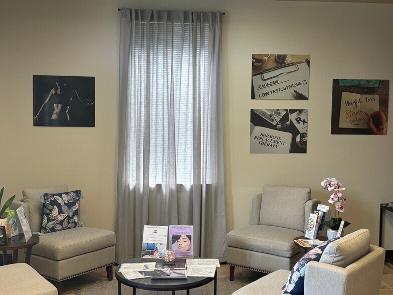 More Photos Of 14090 Metropolis Ave, Fort Myers Medical For Lease