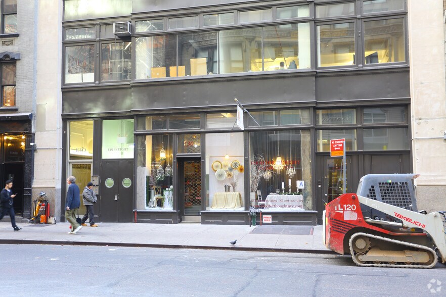 More Photos Of 130 W 25th St, New York Office For Lease