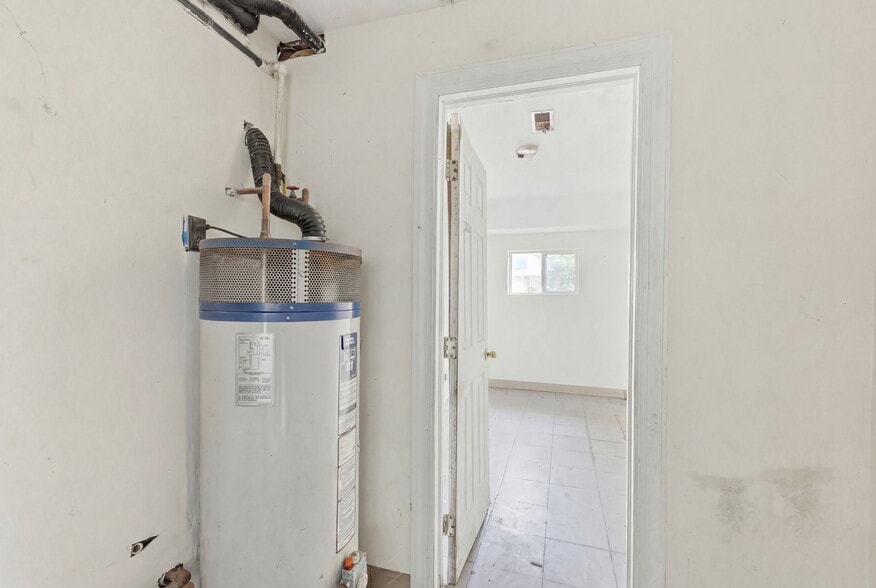 More Photos Of 534 Harvard St, Vineland Warehouse For Sale