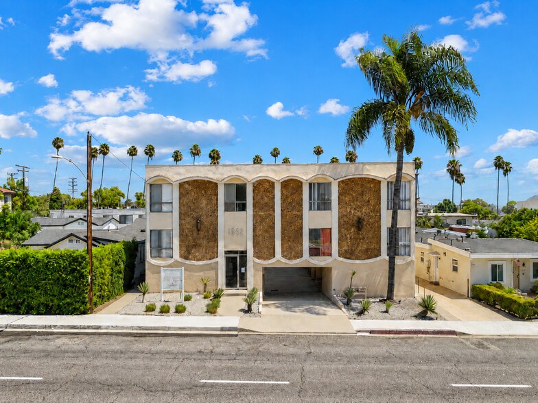 More Photos Of 1042 Western Ave, Glendale Apartments For Sale
