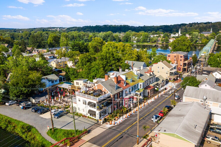 More Photos Of 28 W Bridge St, New Hope Hospitality For Sale