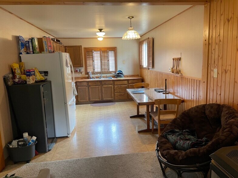 More Photos Of 9809 Valley Grove Dr, Lolo Freestanding For Sale