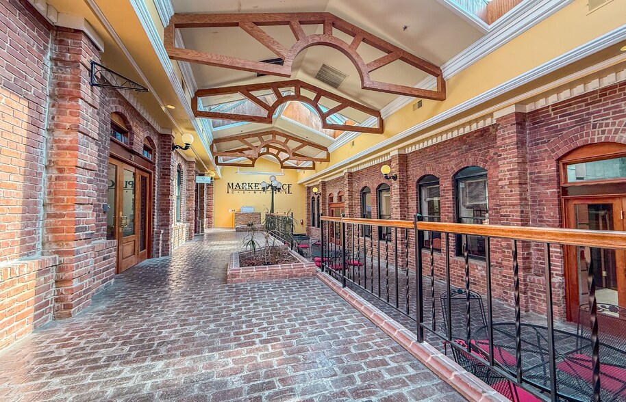 More Photos Of 114 Market St SE, Roanoke Storefront Retail Office For Lease