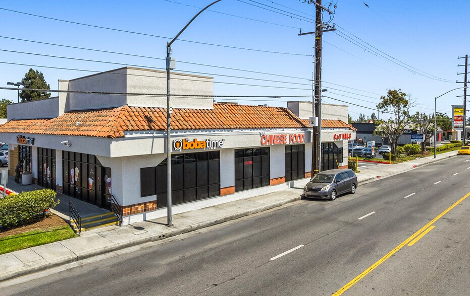 More Photos Of 6900-7100 S Santa Fe Ave, Huntington Park Unknown For Lease