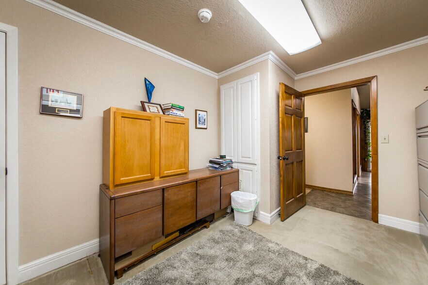 More Photos Of 2911 Pine St, Arkadelphia Medical For Sale