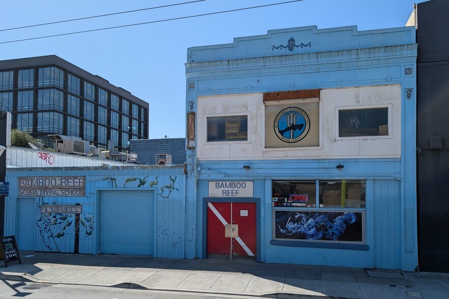 More Photos Of 584-590 4th St, San Francisco Storefront For Lease