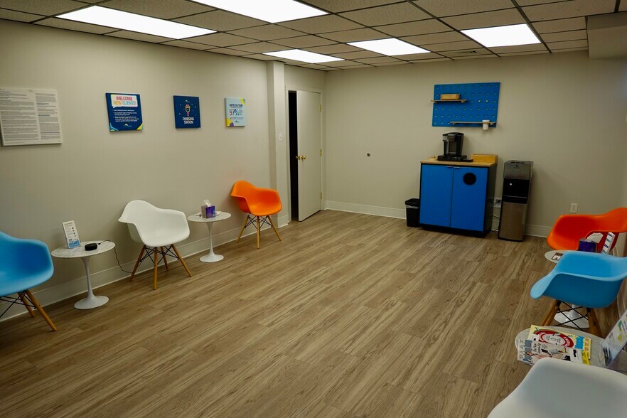 More Photos Of 330-336 N Norman C Francis Pky, New Orleans Office For Sale