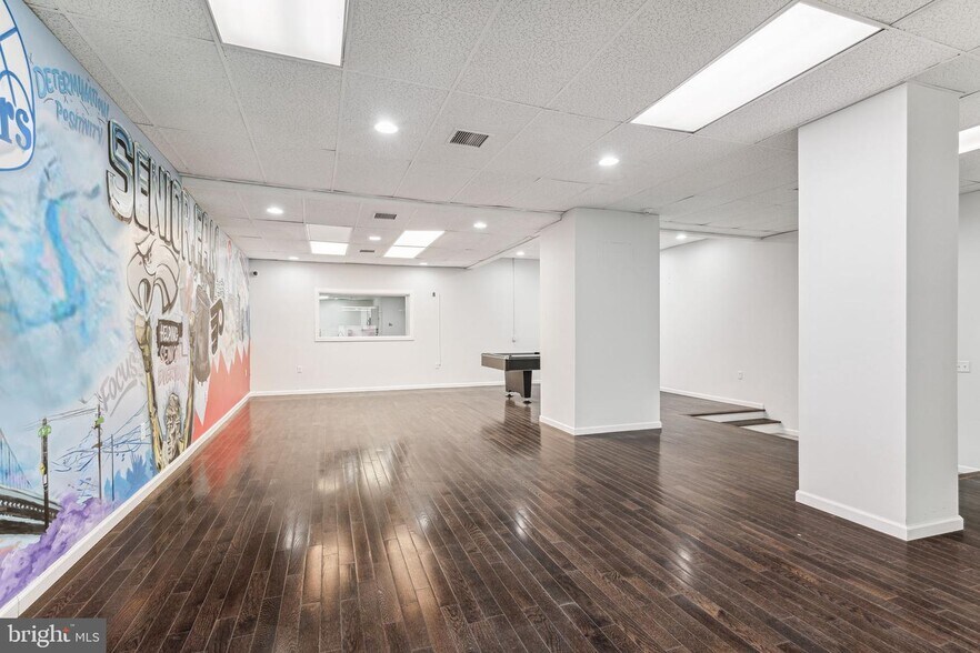 More Photos Of 813-817 N 5th St, Philadelphia Apartments For Lease