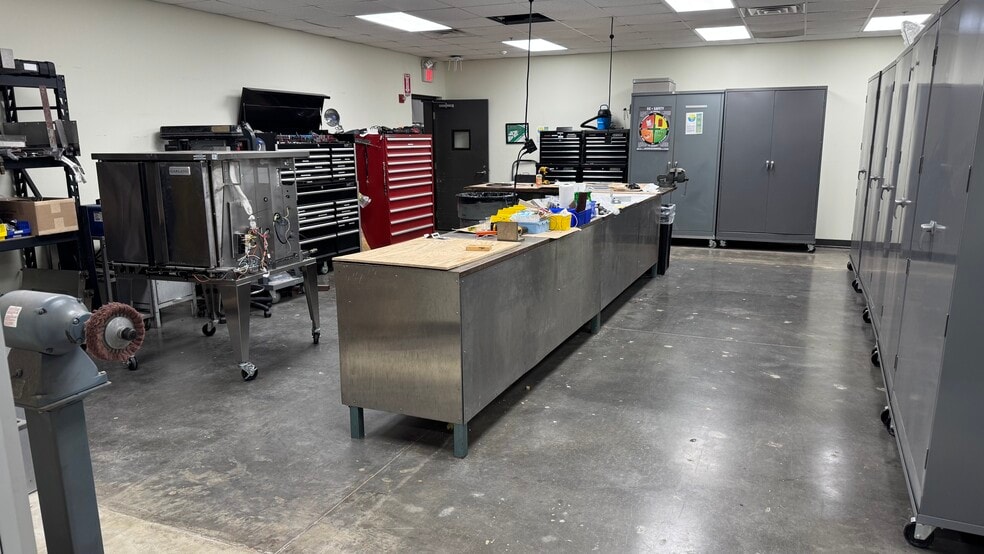 More Photos Of 2227 Welbilt Blvd, New Port Richey Office For Sale