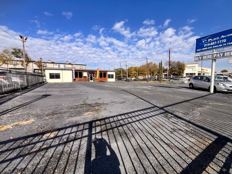 Primary Photo Of 4921 Ross Ave, Dallas Auto Dealership For Lease
