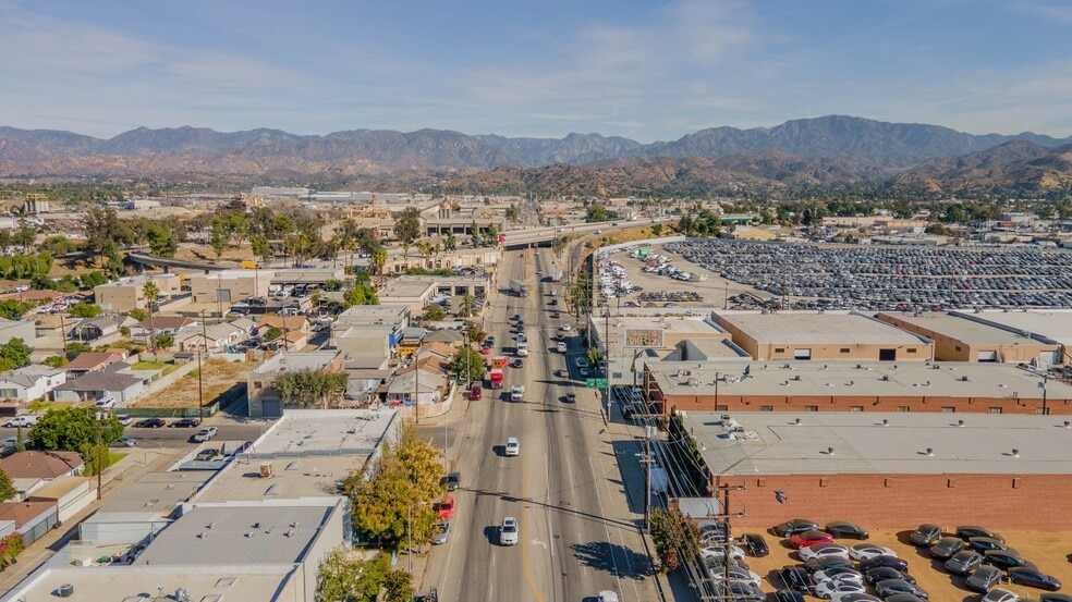 More Photos Of 11635-11637 Tuxford St, Sun Valley Warehouse For Sale