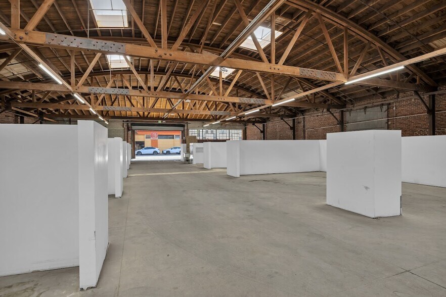 More Photos Of 707 E 7th St, Los Angeles Manufacturing For Lease