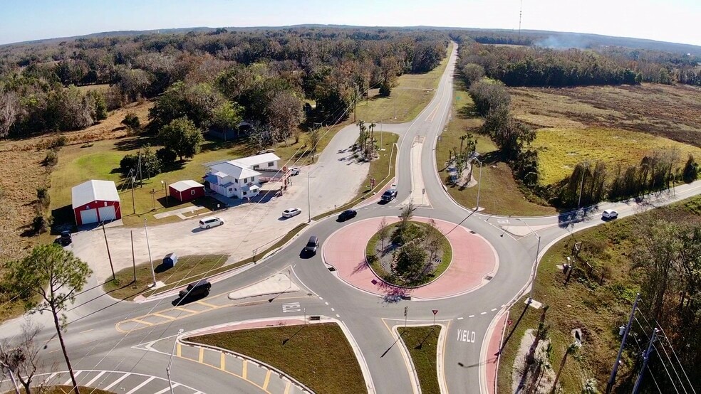 More Photos Of 15738 Ponce De Leon Blvd, Brooksville General Retail For Sale