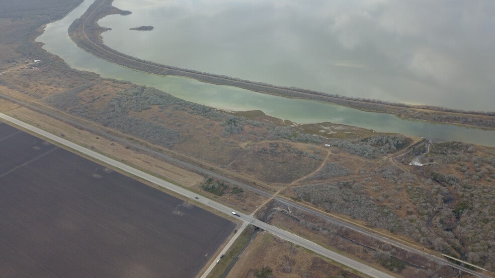Primary Photo Of 00 Hwy 185, Port Lavaca Land For Sale