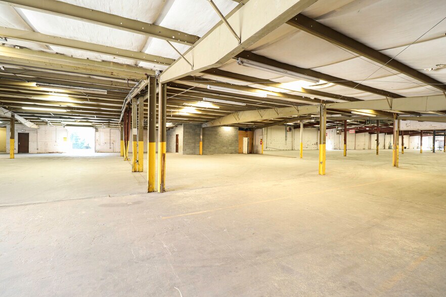More Photos Of 4734 Potato House Ct, Wilson Warehouse For Lease