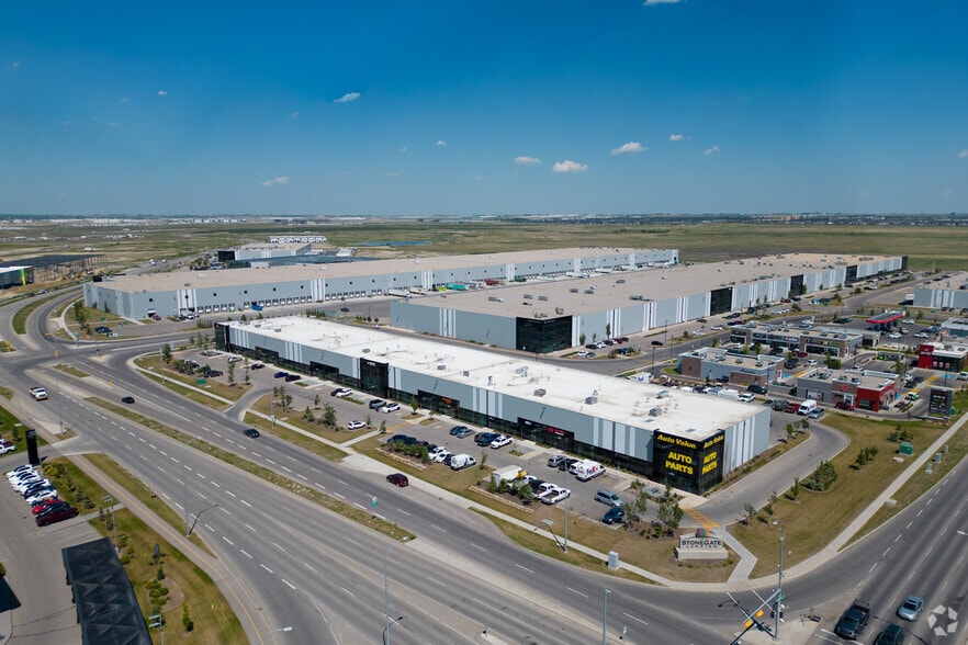 More Photos Of 11322-11358 Barlow Trl NE, Calgary Warehouse For Lease