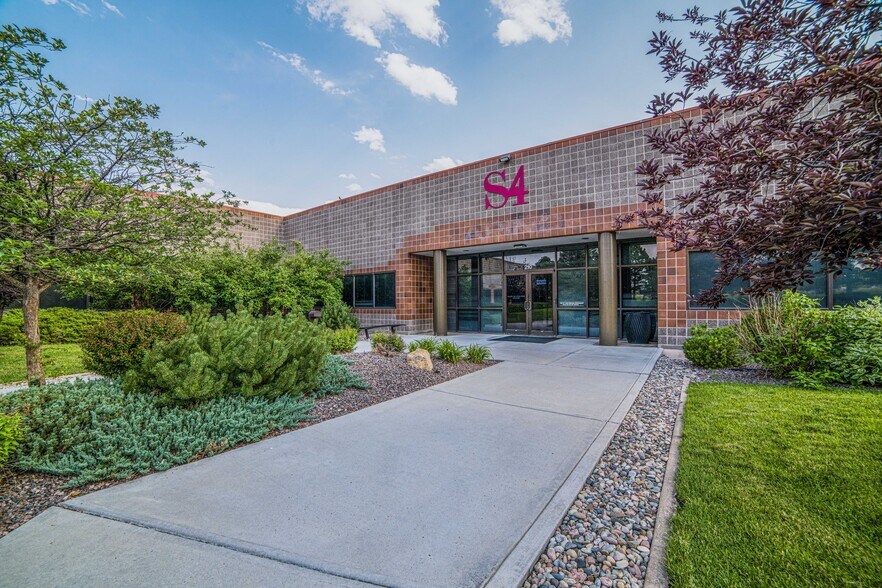 More Photos Of 1925 Aerotech Dr, Colorado Springs Office For Lease
