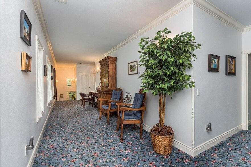 More Photos Of 397 Monterra Dr, Port Angeles Hospitality For Sale