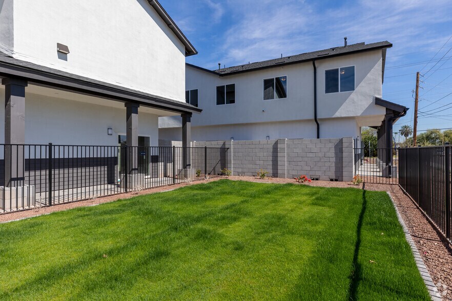More Photos Of 4630 N 23rd Ave, Phoenix Apartments For Sale