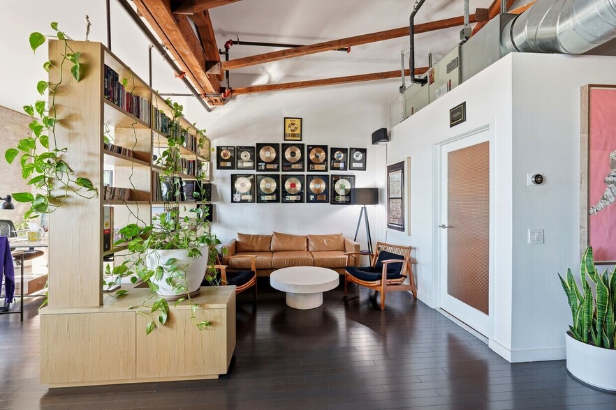 More Photos Of 500-530 S Hewitt St, Los Angeles Apartments For Sale