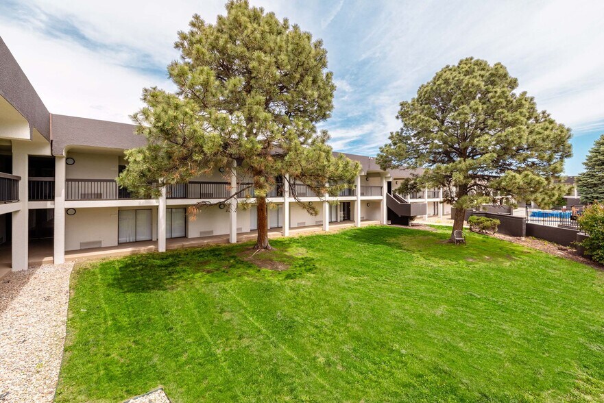 More Photos Of 2886 S Circle Dr, Colorado Springs Multifamily For Sale